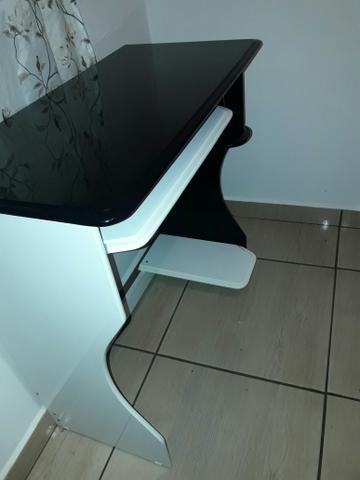 Mesa para computador