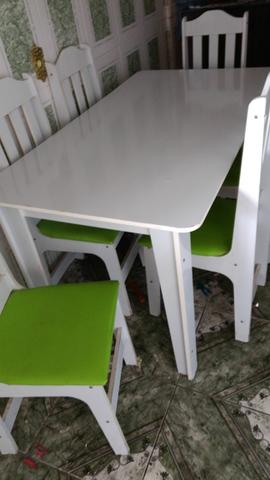 Móveis mesa rack cadeiras