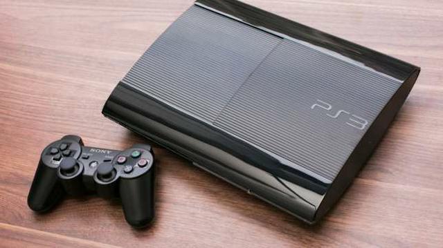 Ps3 Super Slim + 3 Jogos em Mídia - Só Hoje