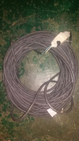 Cabo para estenção