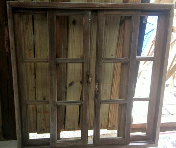 Janela de angelim 1.20x1.20