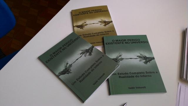 Livro " O Maior Perigo Existente no Universo