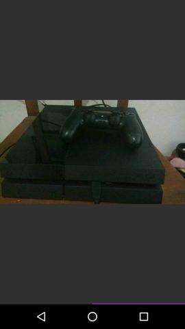 PlayStation 4 em perfeito estado
