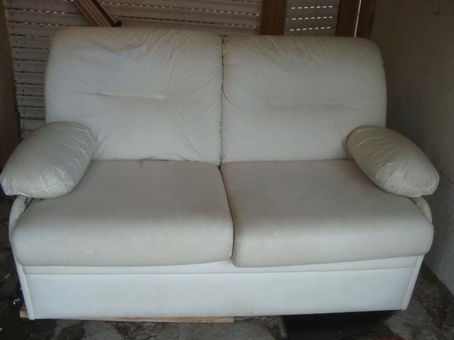 Sofa cama branco magico coro sem uso