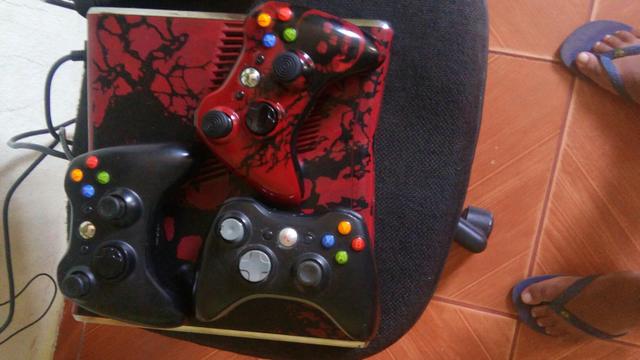 Xbox 360 Slim destravado 4g Ltu 3.0
