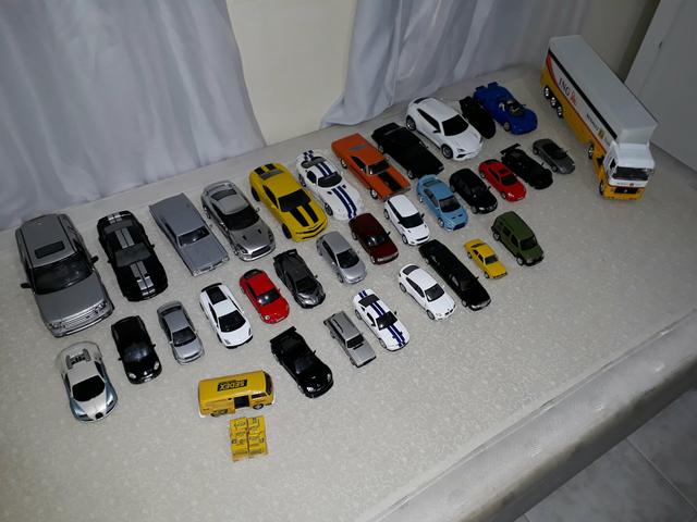 Miniaturas carros colecionáveis