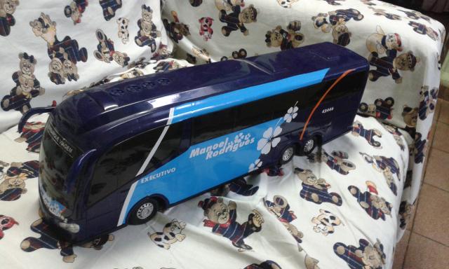 Minuaturas de ônibus