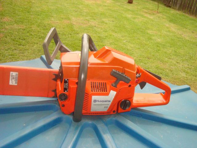 Motoserra Husqvarna 55 nova com a corrente ainda original de