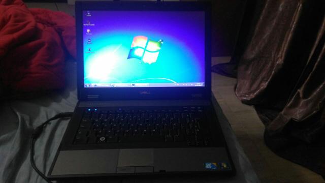 Nootbook Dell i3, 4GB, 320GB, Latitude E , Tudo