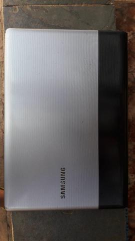 Samsung NP300e4c AD5BR