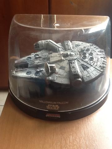 Star Wars- Millennium Falcon-Titanium series