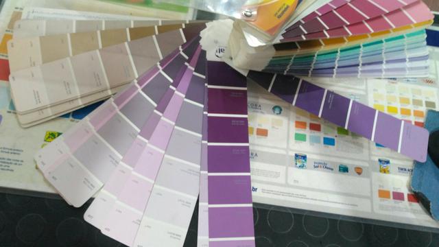 Tintas coral Suvinil e Shewin willins