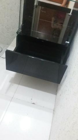 Cristaleira Laqueada