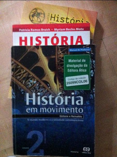 Doação de livros de História de Ensino Médio