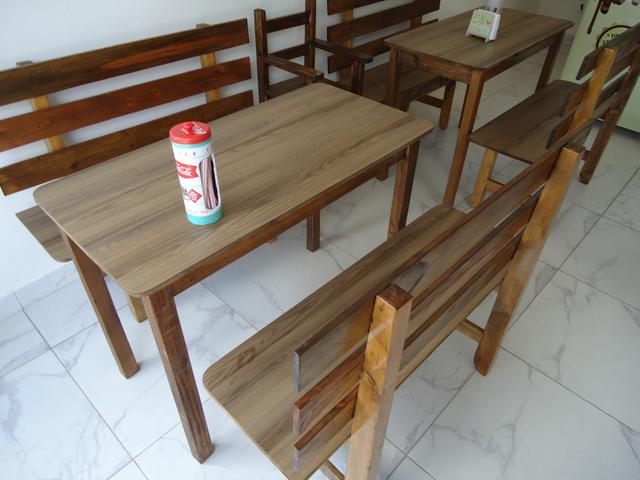 Mesas,cadeiras e bancos de madeira,moveis direto de fábrica