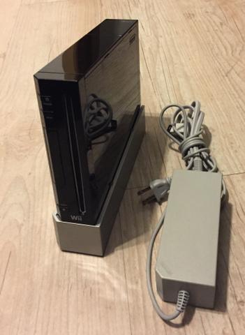 Nintendo Wii Original desbloqueado + Acessórios + Jogos