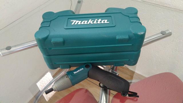 Parafusadeira Makita