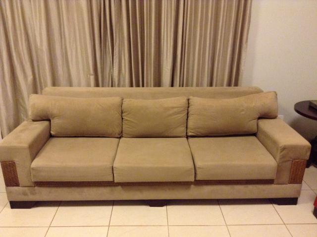 Sofá retrátil em Camurça