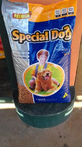 Special Dog Carne