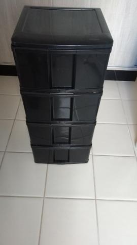Gaveteiro de plástico