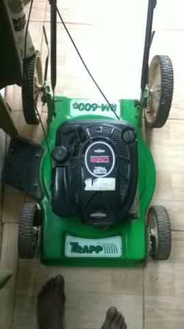 Máquina de corta grama
