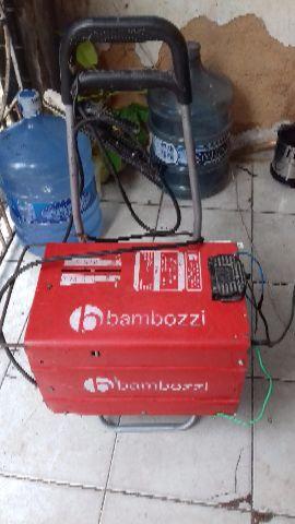 Máquina de solda seminova só  leia