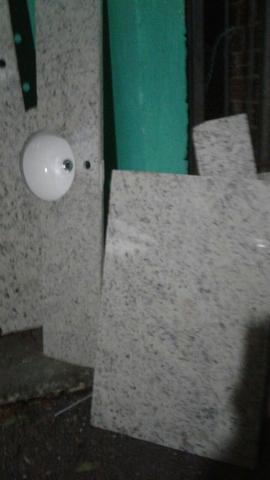 Pias de inox tramontina com tampo de mármore