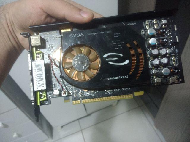 Placa de Vídeo GeForce GT DDR3