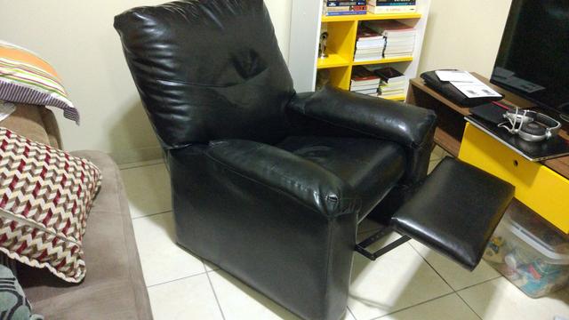 Poltrona do Papai de couro