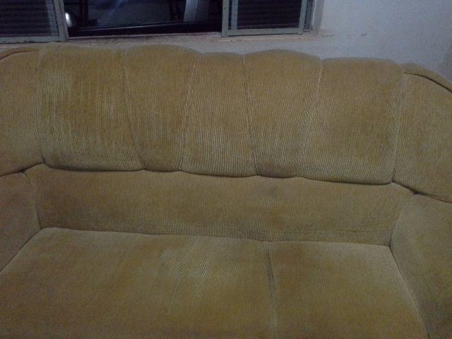 Sofa de 3 lugares em chinile 8 meses de uso perfeito ja