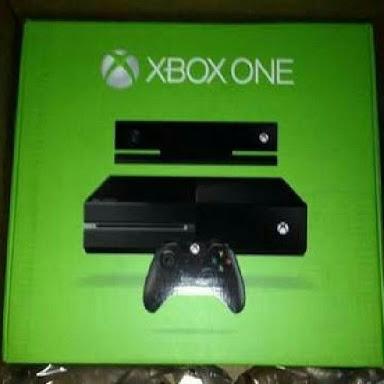 Xbox One com 10 jogos + 4 controles - Tudo Novo