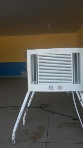 Ar condicionado eletrolux  btus 220v