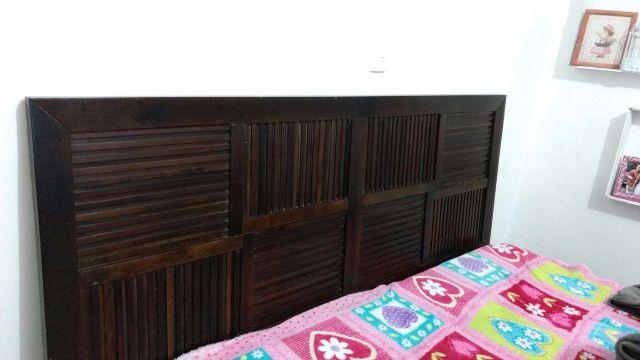 Cabeceia de cama box de Madeira King