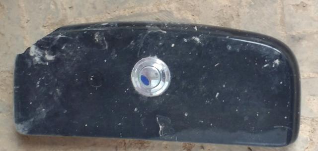 Caixa acoplada Icasa Sabatini preta