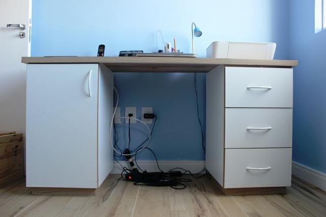 Escrivaninha / Mesa para computador