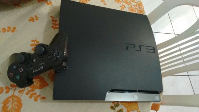 Faço rolo ps3 slim 931gb +1 controle sem fio +8 jogos cabos