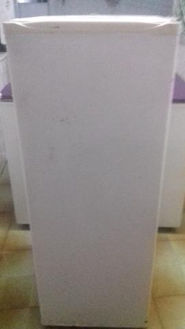 Freezer vertical Cônsul Slim Branco. todo original de