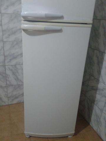 Geladeira consul biplex 390 litros