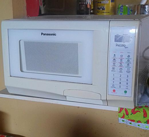 Microondas Panasonic/ problema quando liga