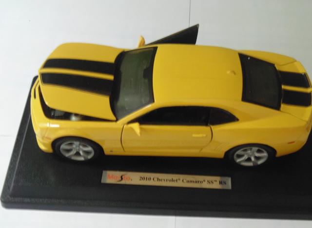 Miniaturas "Chevrolet Camaro SS Rs  - Maisto Na Escala