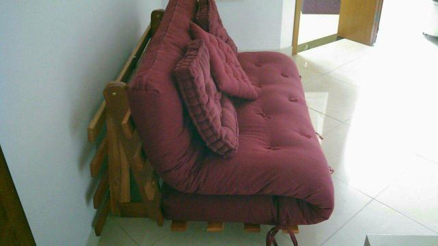 Sofa-Cama Futon Modelo S Casal Vermelho Sarja
