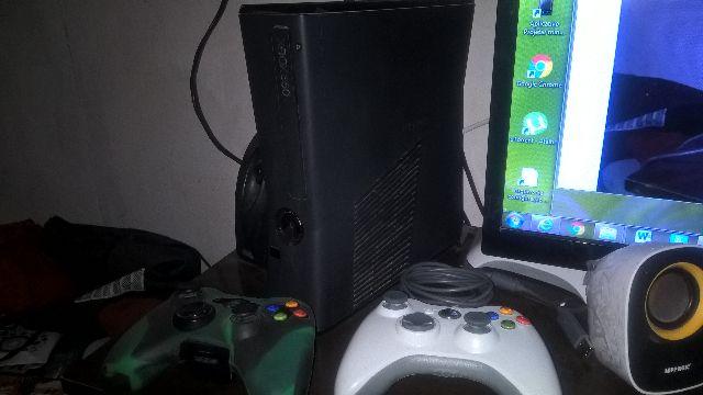 Xbox 360 desbloqueado super conservado