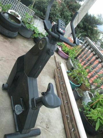 Bicicleta Profissional Magnética Movement Bm 