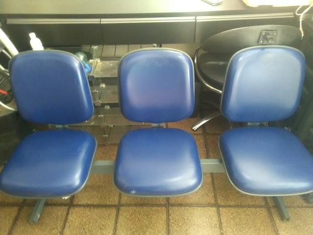Cadeiras de recepção tripla