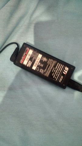 Carregador pra notebook sem Toshiba 