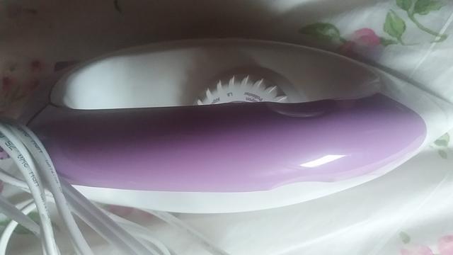 Ferro A Seco Black & Decker F100 Base Em Alumínio 220v