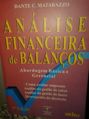 Livro de análise financeira de balanços