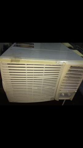 Ar Condicionador Janela Btus 220vb