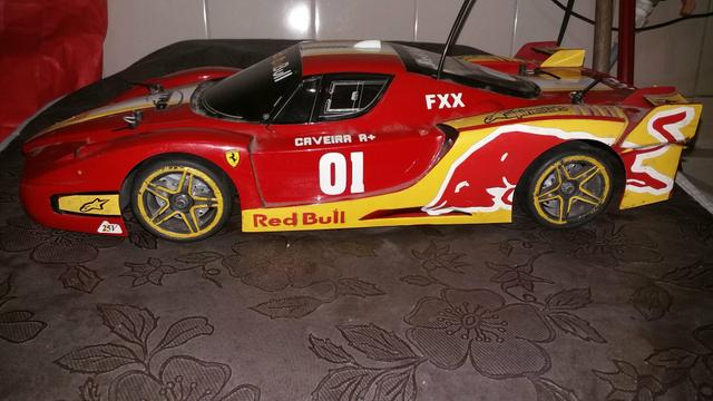 Automódelo ferrari