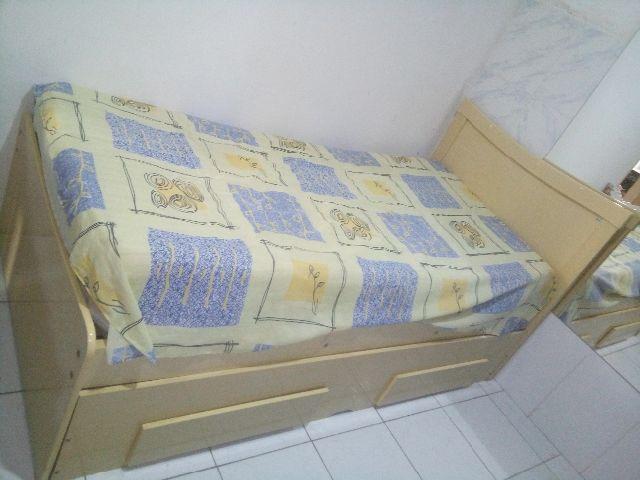 Bi cama com duas gavetas